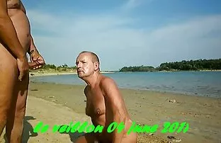 XXX او با دم عکس سکسی کس گنده خود بر روی الاغ کودک خود را پاشید و بلافاصله در یک نقطه محکم غرق شد