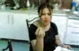 XXX همسر عاشق عکس سکسی کونبزرگ خوردن است