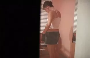 XXX گربه کونهایگنده کوچک از ارگاسم لذت می برد